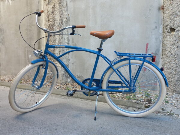 plavi-muski-cruiser-bicikl